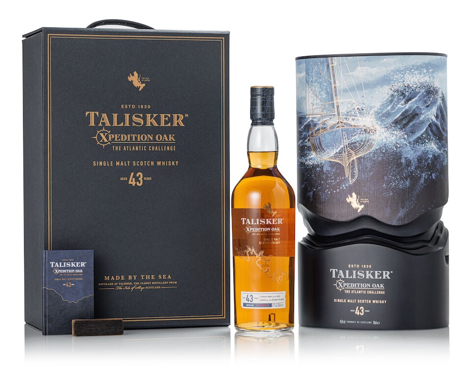 Talisker 43 Year Old Xpedition Oak, NV (1x 700ml): Talisker 43 Year Old Xpedition Oak, NV (1x 700ml) Region: Island Fill Level: into neck Label: good label Packaging: original case, accompanied with booklet and a piece of charred wood Alcohol content: