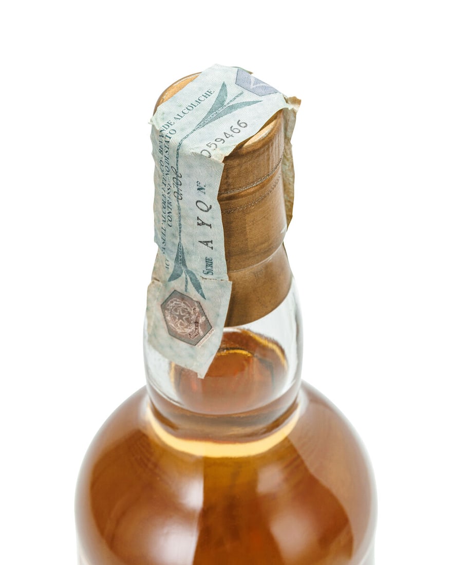 The Macallan Moon Import 30th Anniversary 'Dovr- Toutes-Mares' Cask #4054, 1990 (1x 700ml) - 3