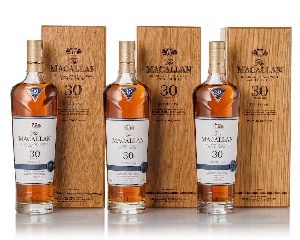 The Macallan 30 Year Old Double Cask 2022 Release, NV (3x 700ml): The Macallan 30 Year Old Double Cask 2022 Release, NV (3x 700ml) Region: Speyside Label: 3x good labels Packaging: 3x original wooden cases Miscellaneous: in original outer carton Alcohol content: 43%