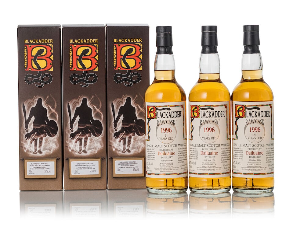 Dailuaine Blackadder Raw Cask 21 Year Old, 1996 (3x 700ml): Dailuaine Blackadder Raw Cask 21 Year Old, 1996 (3x 700ml) Region: Speyside Fill Level: 3x into neck Label: 2x good labels, 1x slightly stained label Miscellaneous: natural cask sediments are