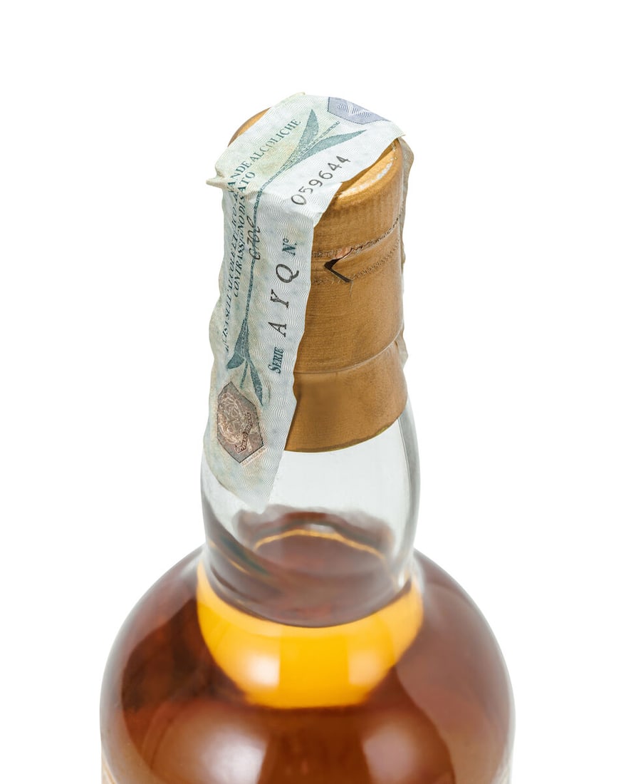 Bunnahabhain Moon Import 30th Anniversary 'The Bird' Cask #2141, 1976 (1x 700ml) - 3