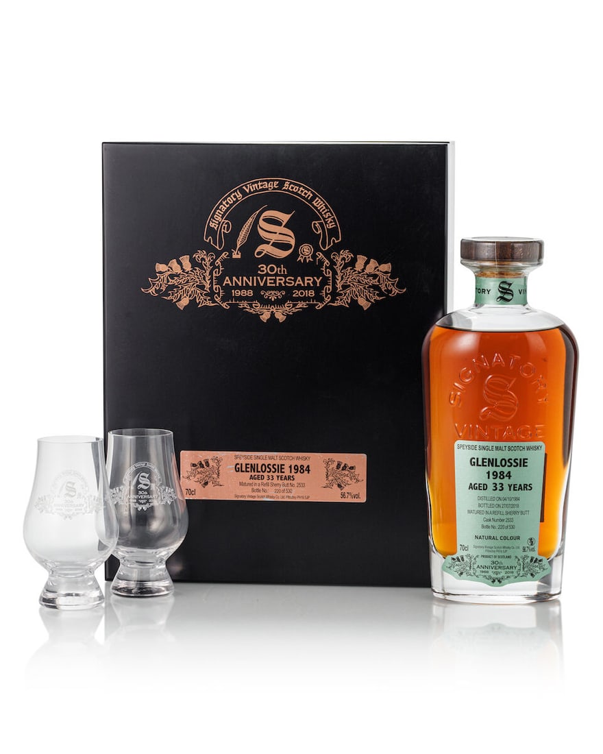 Glenlossie 33 Year Old Signatory Vintage 30th Anniversary, 1984 (1x 700ml): Glenlossie 33 Year Old Signatory Vintage 30th Anniversary, 1984 (1x 700ml) Region: Speyside Label: good label Packaging: scuffed original case with two glasses Alcohol content: 56.7% ABV Notes:
