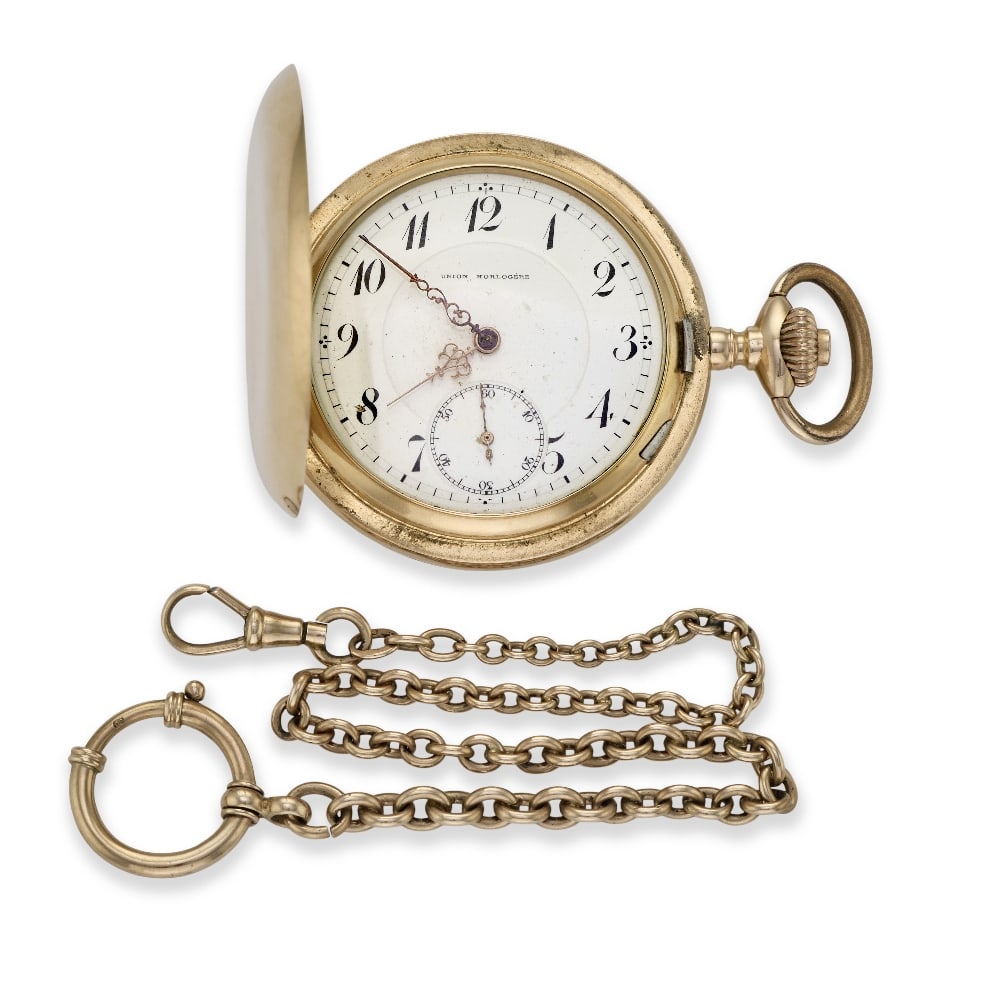 Union Horlogere. A 14K gold keyless wind full hunter pocket watch with gold chain Circa 1910: Union Horlogere. A 14K gold keyless wind full hunter pocket watch with gold chain Date: Circa 1910 Movement: Swiss lever, cut and compensated bi-metallic balance Dial: White, black Arabic numeral hour