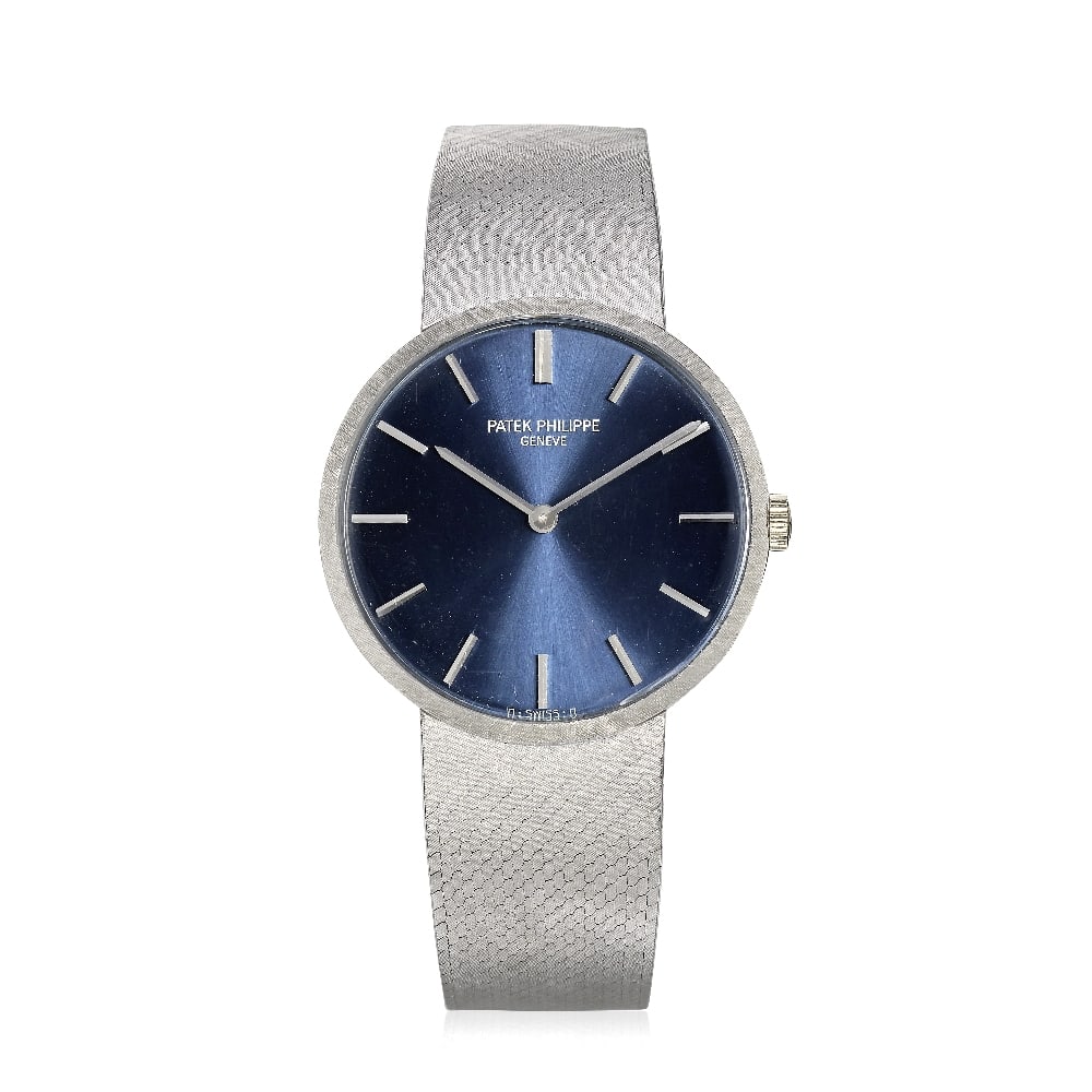 Patek Philippe. An 18K white gold manual wind bracelet watch with sigma dial Calatrava, Ref: 34...: Patek Philippe. An 18K white gold manual wind bracelet watch with sigma dial Model: Calatrava Reference: 3468 5 Date: Circa 1970 Movement: 18-jewel Cal.23-300 manual wind, adjusted to heat, cold, isoc
