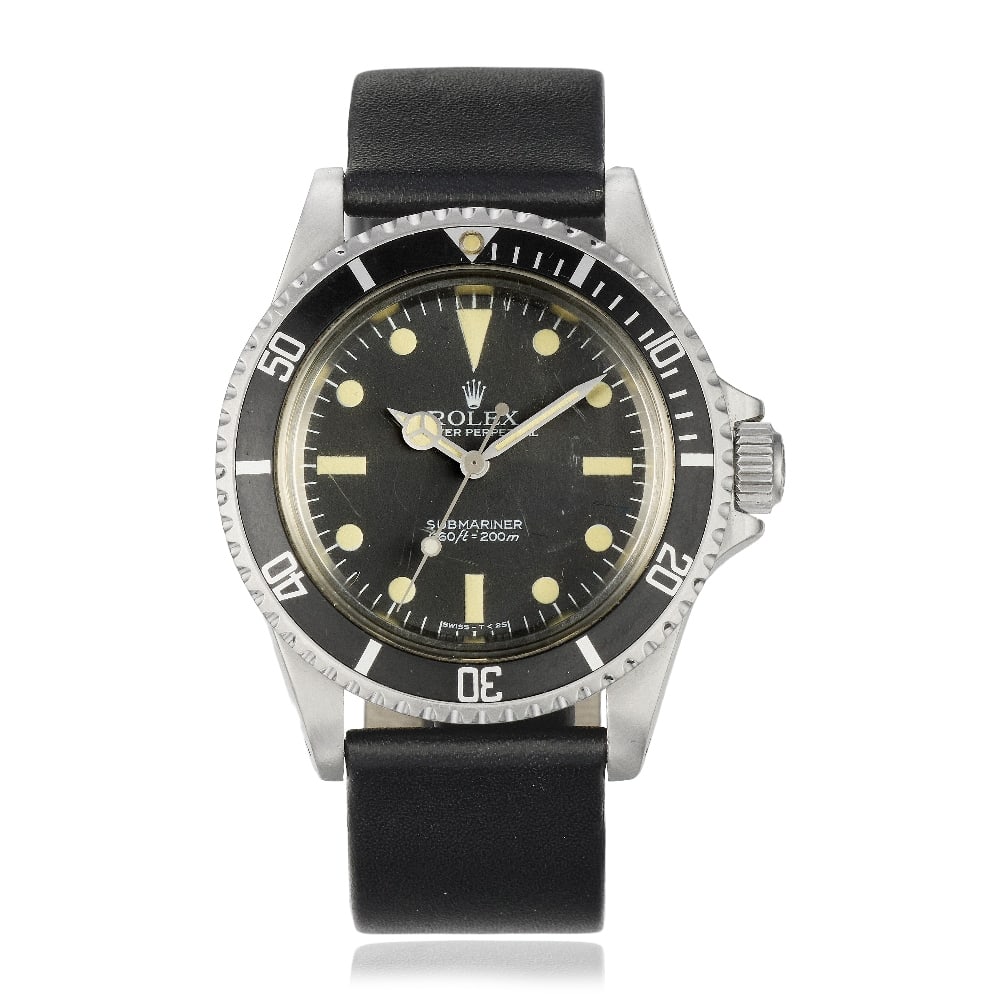 Rolex. A stainless steel automatic wristwatch Submariner, Ref: 5513, Circa 1984: Rolex. A stainless steel automatic wristwatch Model: Submariner Reference: 5513 Date: Circa 1984 Movement: 26-jewel Cal.1520 automatic Dial: Black, luminous dot hour markers with baton quarters, silve