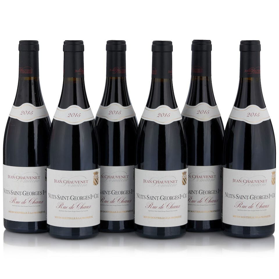 Domaine Jean Chauvenet, Nuits-Saint-Georges Rue de Chaux, 2015 (6 bottles, 750ml): Domaine Jean Chauvenet, Nuits-Saint-Georges Rue de Chaux, 2015 (6 bottles, 750ml) Region: Côte de Nuits Packaging: original cardboard case Footnotes: Burgundy This lot is subject to the