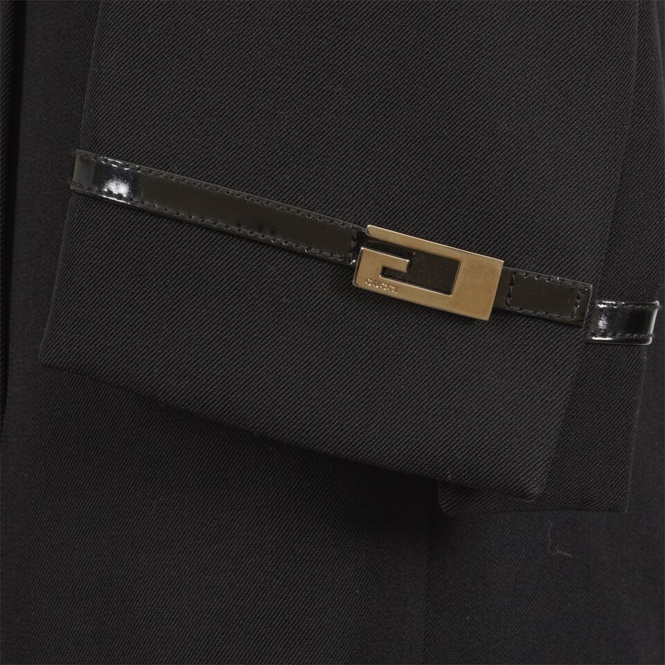 Gucci. Manteau droit en lainage noir. Gucci. Straight black wool coat. - 2
