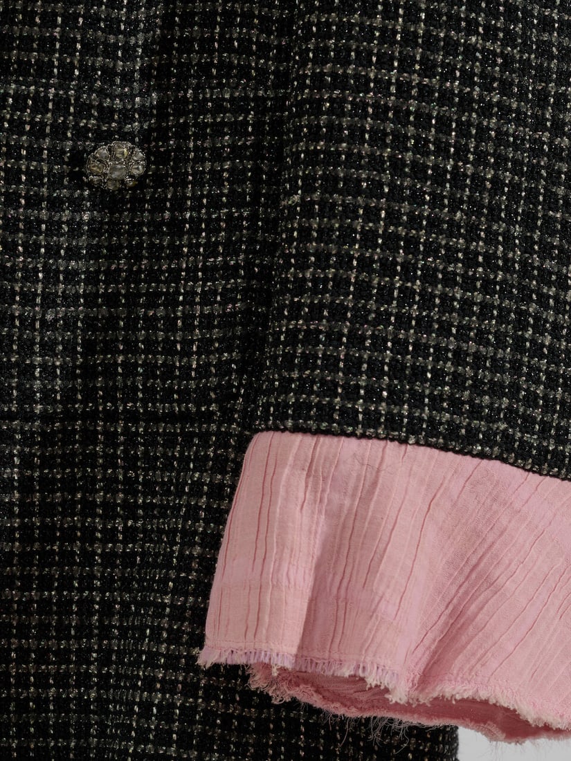 Chanel, collection Prêt à Porter, Printemps/Eté 2012. Veste en tweed noir, lurex ... - 2