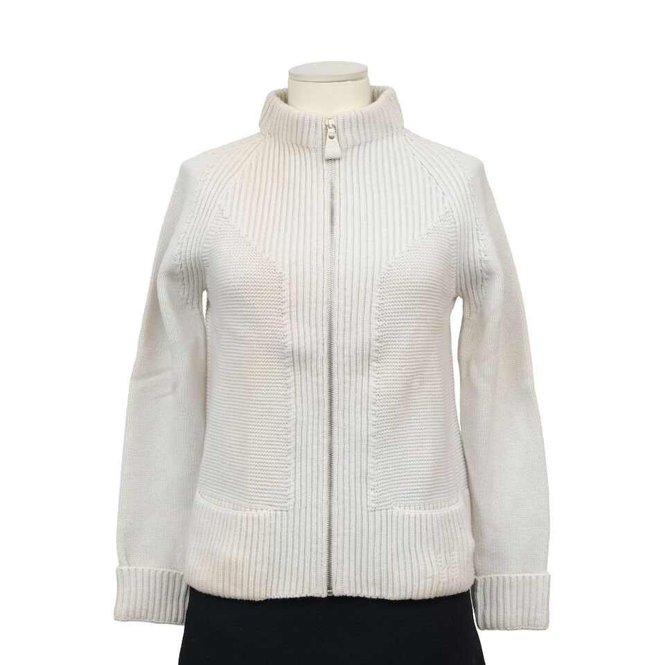 Hermès Paris. Gilet en laine et cachemire écru, fermeture zippée Hermès Pari...: Hermès Paris. Gilet en laine et cachemire écru, fermeture zippée Hermès Paris. Zip-up cardigan in icy white ecru wool and cashmere. Condition grade: A. Taille