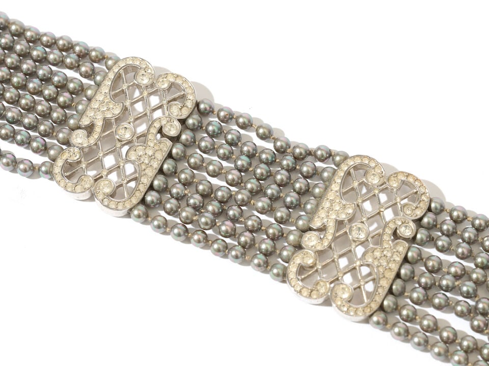 Christian Dior. Collier de chien perles d'imitations et strass. Christian Dior. Dog collar with ... - 3