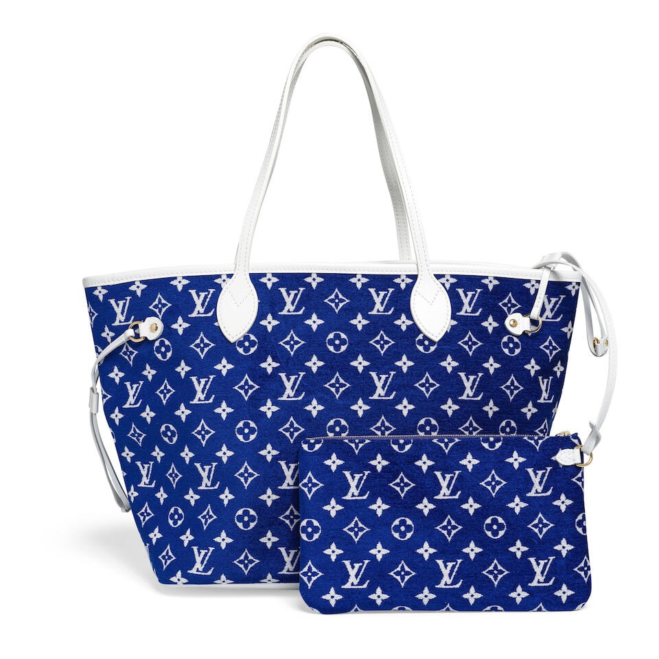Louis Vuitton, année 2022. Sac Neverfull MM en toile éponge Monogram bleu-vif. Louis V... - 2