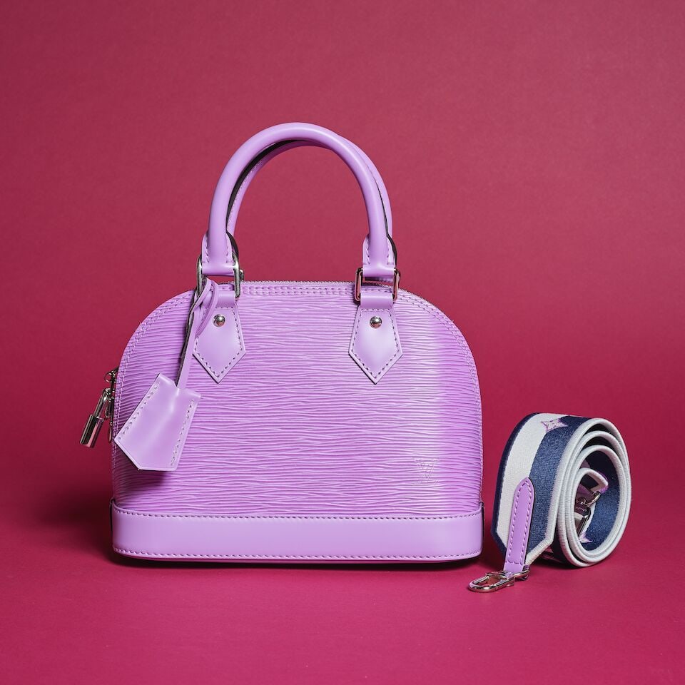 Louis Vuitton, année 2023. Sac Alma BB en cuir épi lilas. Louis Vuitton, year 2023. Al... - 3