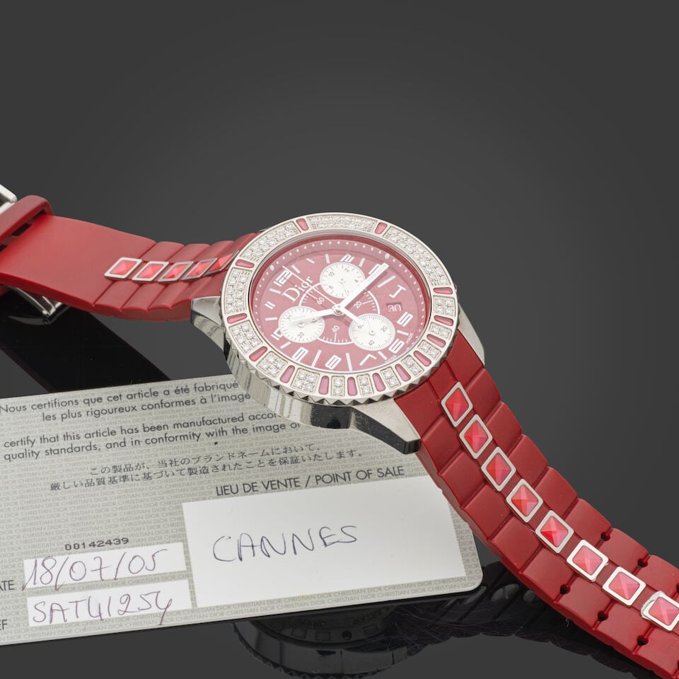 Christian Dior. Montre Cristal chronographe en acier à strass brillants et caoutchouc rouge... - 2