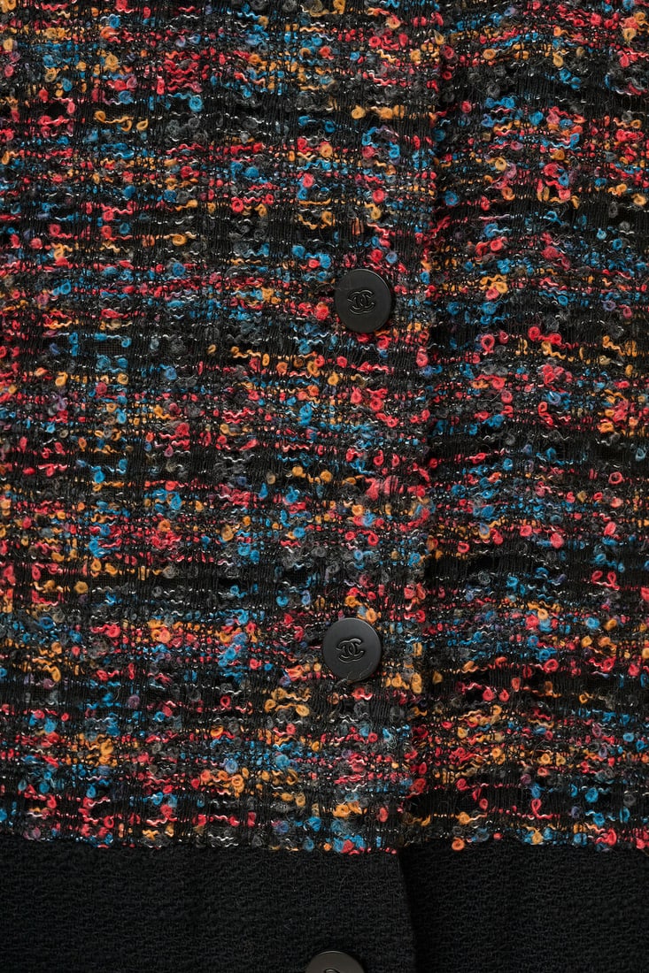 Chanel, collection Prêt-à-Porter, Automne/Hiver 1998. Manteau en tweed multicolore et ... - 2