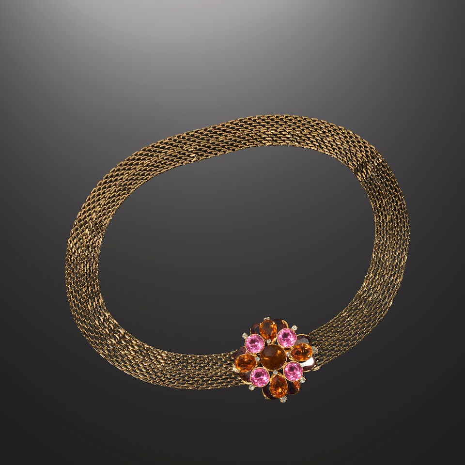 Chanel, collection automne/Hiver 2007. Ceinture façon joaillerie en métal doré et... - 2