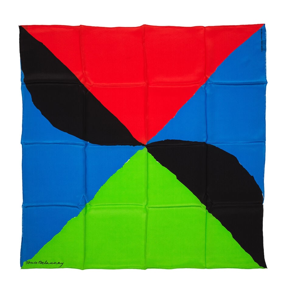 SONIA DELAUNAY (1885-1979) Foulards, circa 1975 Ensemble de trois foulards dont deux en soie et ... - 3