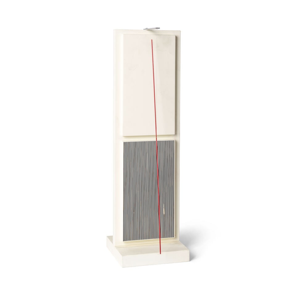 JESÚS RAFAEL SOTO (1923-2005) Multiple IV, from Jai-Alai, 1969 Bois peint en blanc et noir,... - 2