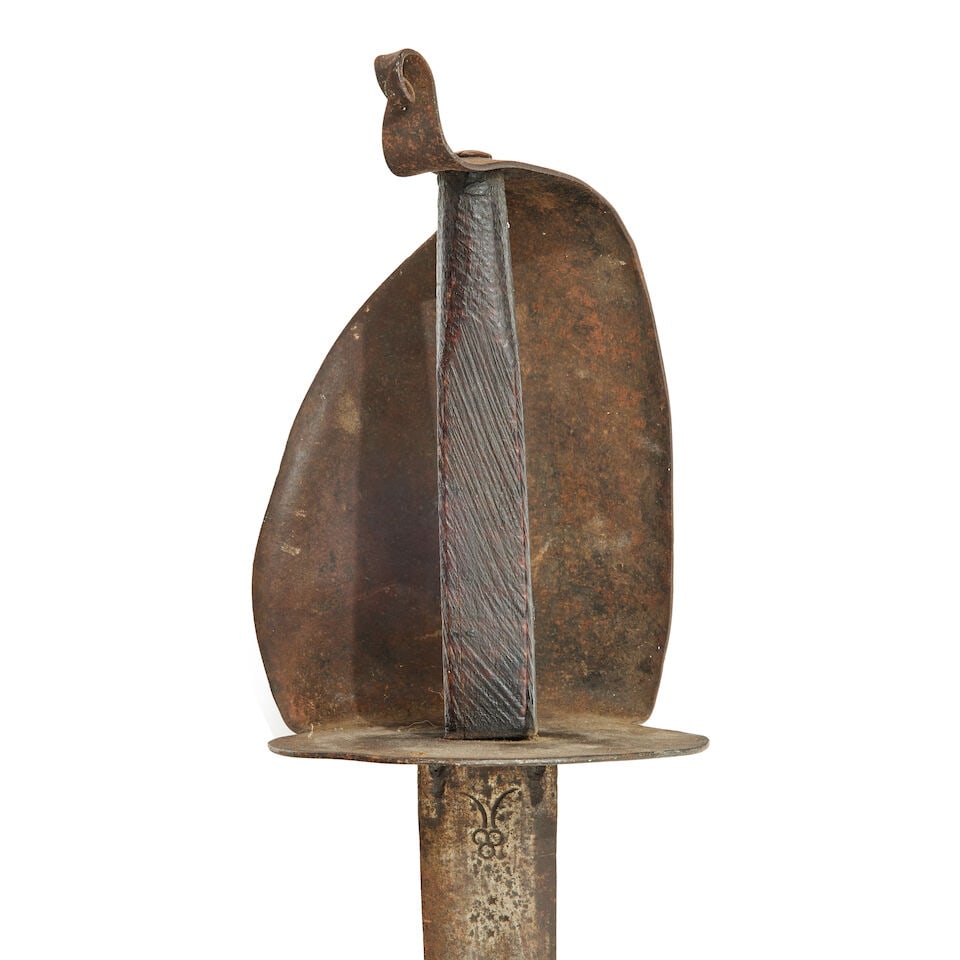 An unusual broadsword - 8