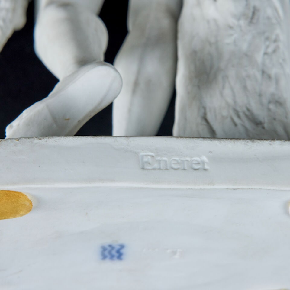 A Parian porcelain bust of Robert Stephenson by Josiah Wedgwood & Sons - 3