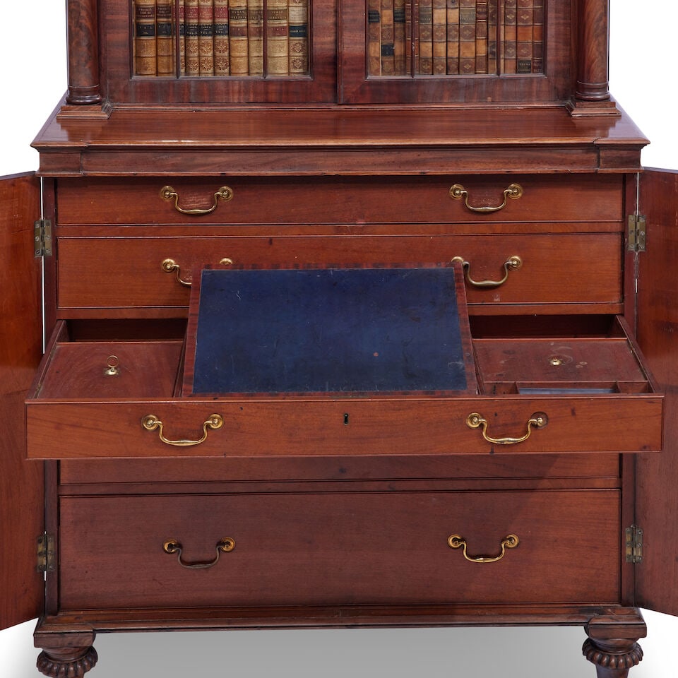 A William IV mahogany bookcase Early 19th century, attributable to Gillows - 2