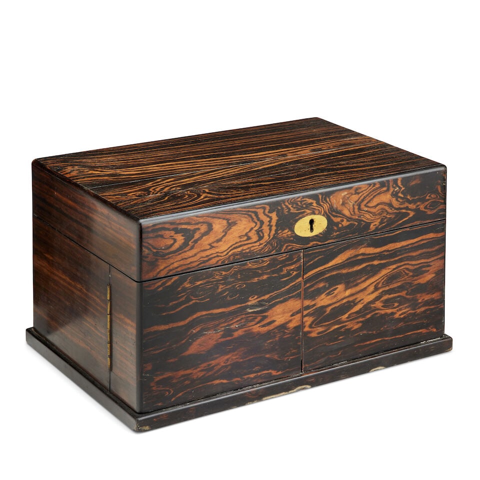 A George IV coromandel wood games compendium Early 19th century - 2
