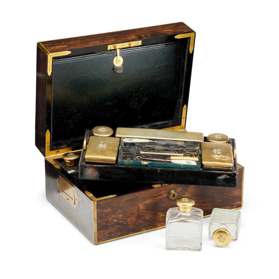 Edith Campbell's coromandel wood and silver-gilt mounted dressing case By F West of James St, Lo... - 4