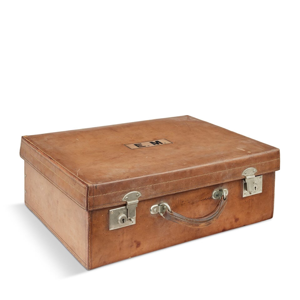 An unusually large late Victorian gentleman's leather travelling case The silver mounts with mak... - 2