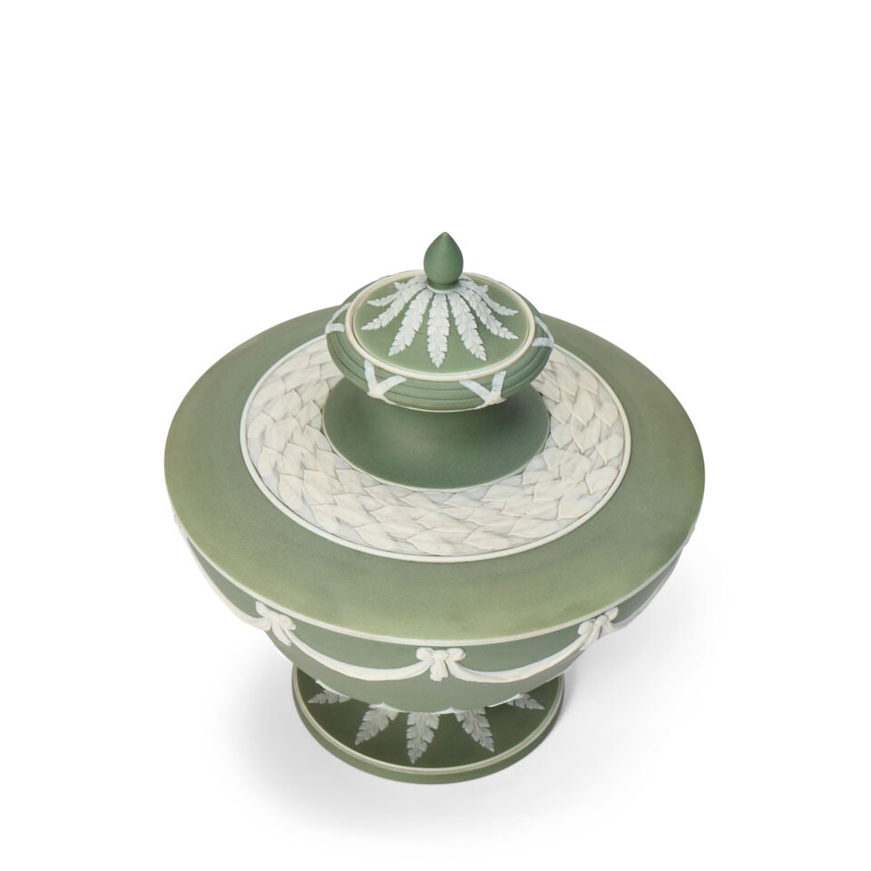 Wedgwood Green Jasper Dip Vase and Cover, England, 19th century, - 2
