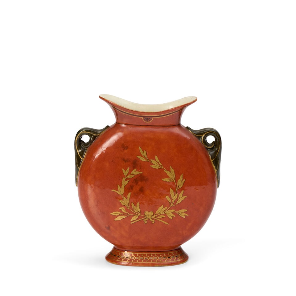 Wedgwood Pâte-sur-pâte Vase, England, c. 1880, - 2