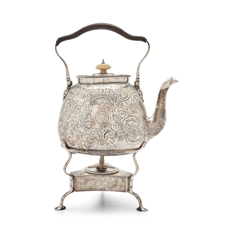 Early George III Sterling Silver Kettle on Stand, - 2