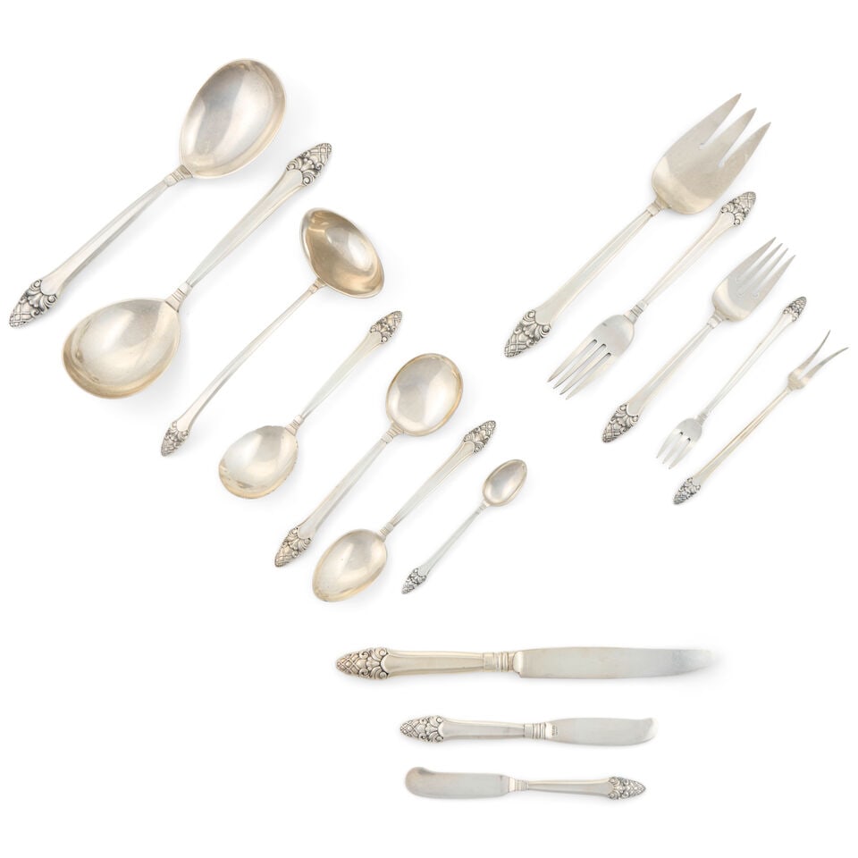 Gorham 'Sovereign' Sterling Silver Flatware Service,: Gorham 'Sovereign' Sterling Silver Flatware Service, Providence, Rhode Island, 20th century, includes eight of each: hollow-handle dinner knives, dinner forks, salad forks, flat-handle butter spreader