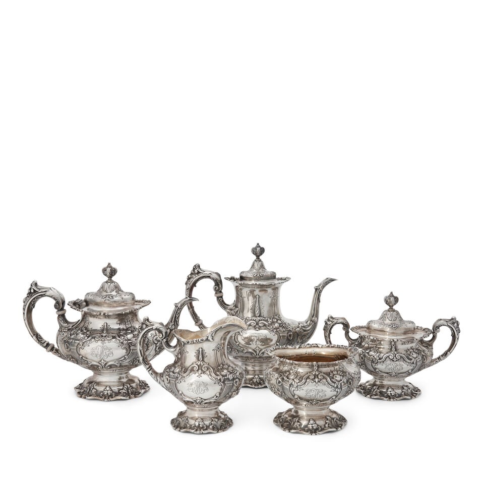 Five- piece Reed & Barton 'Francis I' Coffee and Tea Set Service,: Five- piece Reed & Barton 'Francis I' Coffee and Tea Set Service, Taunton, Massachusetts, 20th century, includes coffeepot, teapot, creamer, covered sugar bowl, and waste bowl, approx. 124.9 troy oz. 