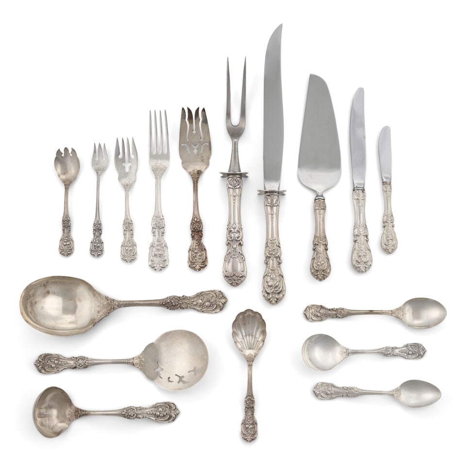 Reed & Barton 'Francis I' Sterling Silver Flatware Service,: Reed & Barton 'Francis I' Sterling Silver Flatware Service, Taunton, Massachusetts, 20th century, includes twelve of each: hollow-handle dinner knives, dinner forks, salad forks, oyster forks, cream s