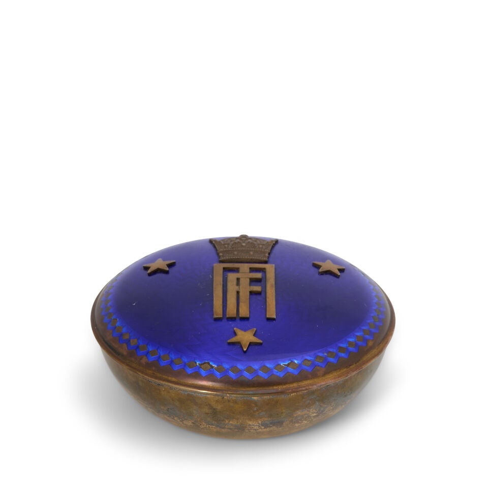 An Enameled Silver-gilt Box made to Commemorate the Marriage of Mohammad Reza Pahlavi of Persia ... - 4