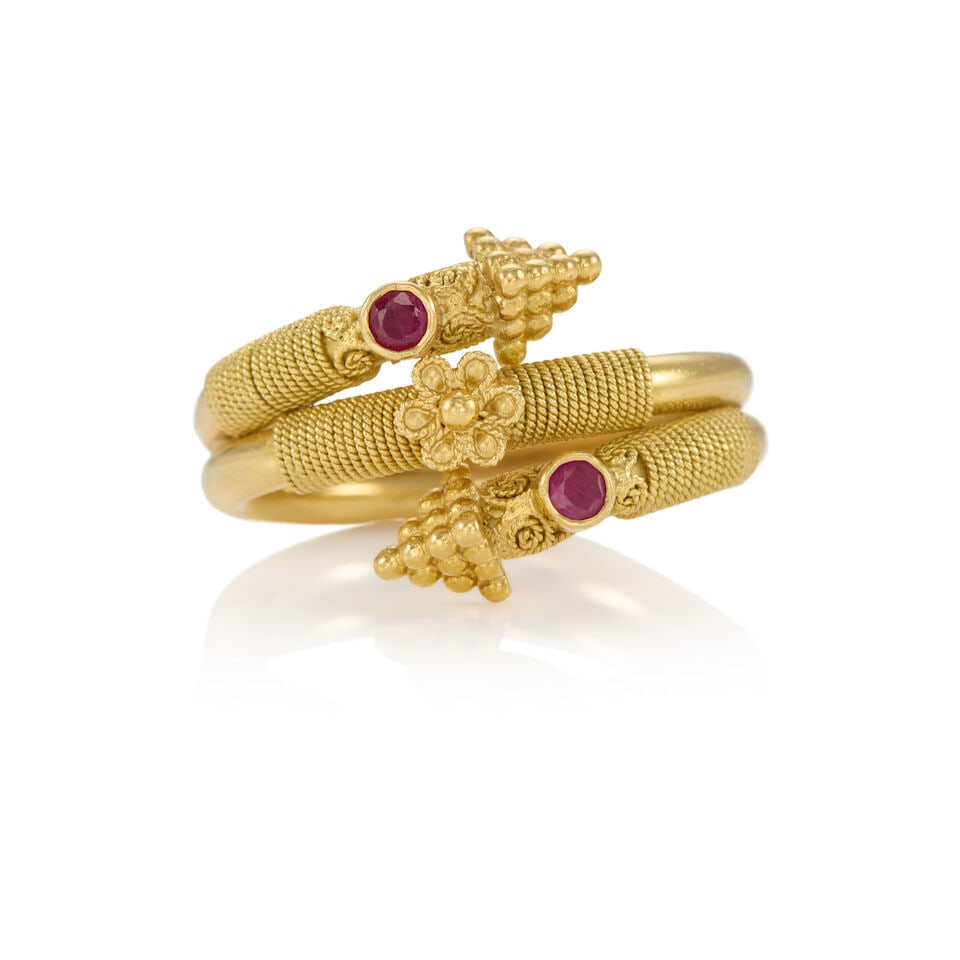 18K GOLD AND RUBY RING (1 of 2)