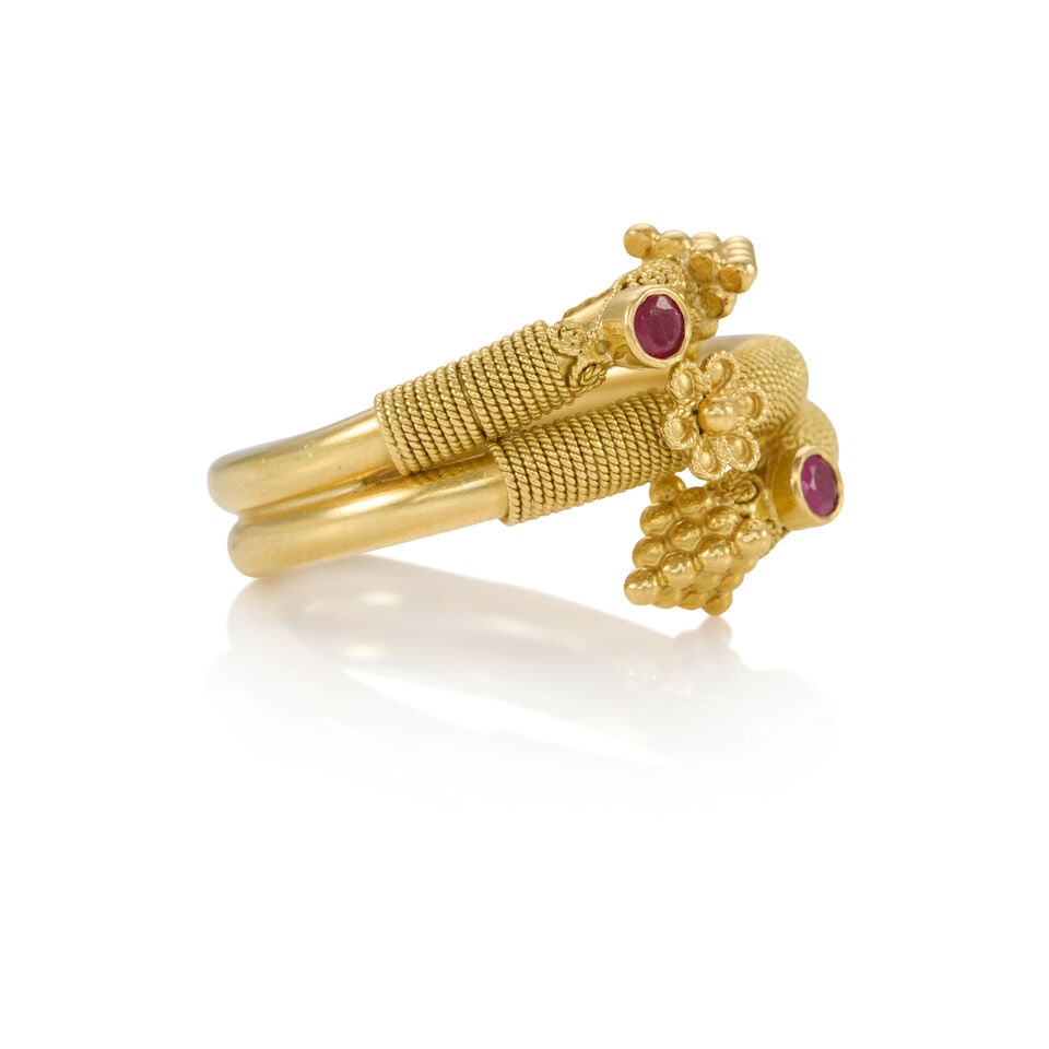 18K GOLD AND RUBY RING - 2