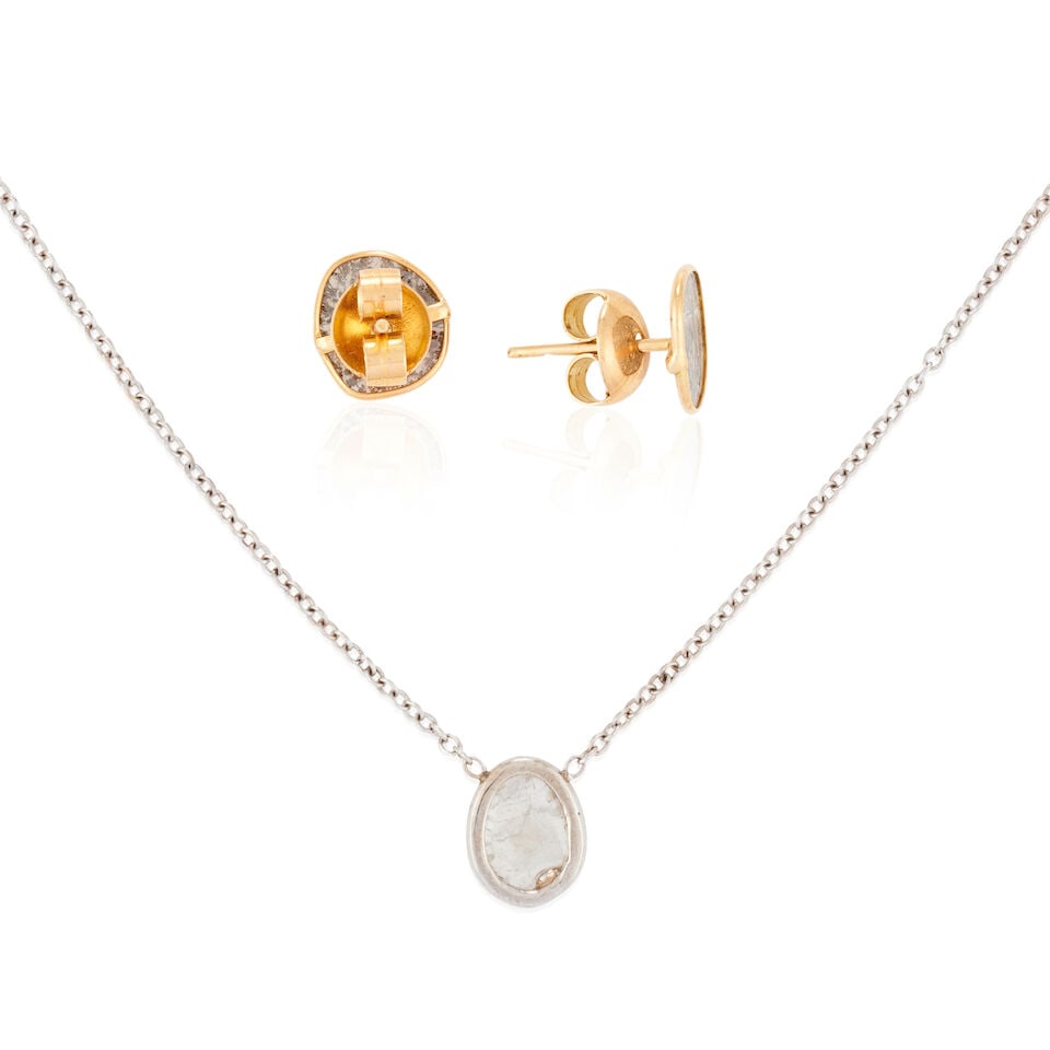 GOLD AND DIAMOND EARRINGS AND NECKLACE - 3