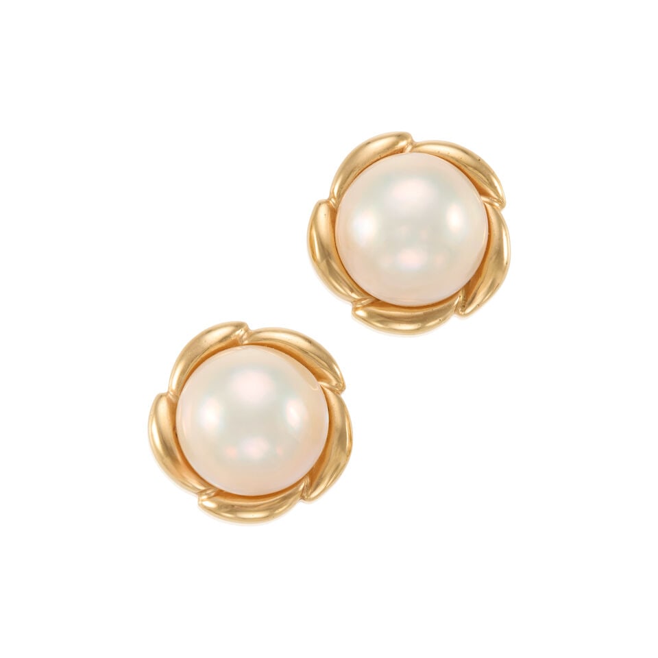 14K GOLD AND CULTURED PEARL EARRINGS: 14K GOLD AND CULTURED PEARL EARRINGS • 14K yellow gold • Two cultured pearls measuring approximately 16.60mm in diameter • Measures 3/4 in. x 3/4 in. • Estimated gross weight: