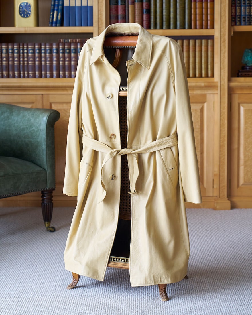 Valentino | leather trench coat size 54, labeled 'Valentino, made in Italy', care label to pocket, (1 of 1)