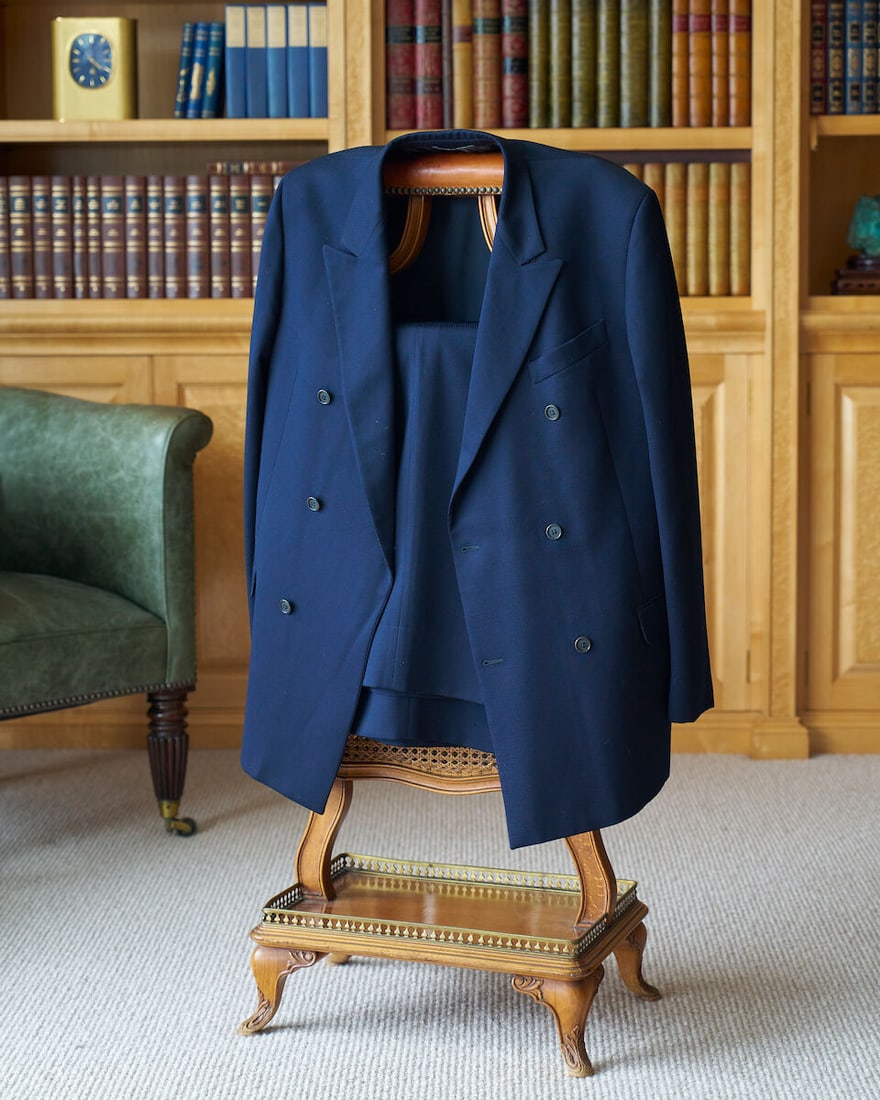 Valentino Roma | navy single breasted suit size 56R, labelled 'Valentino Roma', care label to po...: Valentino Roma | navy single breasted suit size 56R, labelled 'Valentino Roma', care label to pocket, 100% virgin wool, fully lined, in very good condition with slight signs of wear, For further infor