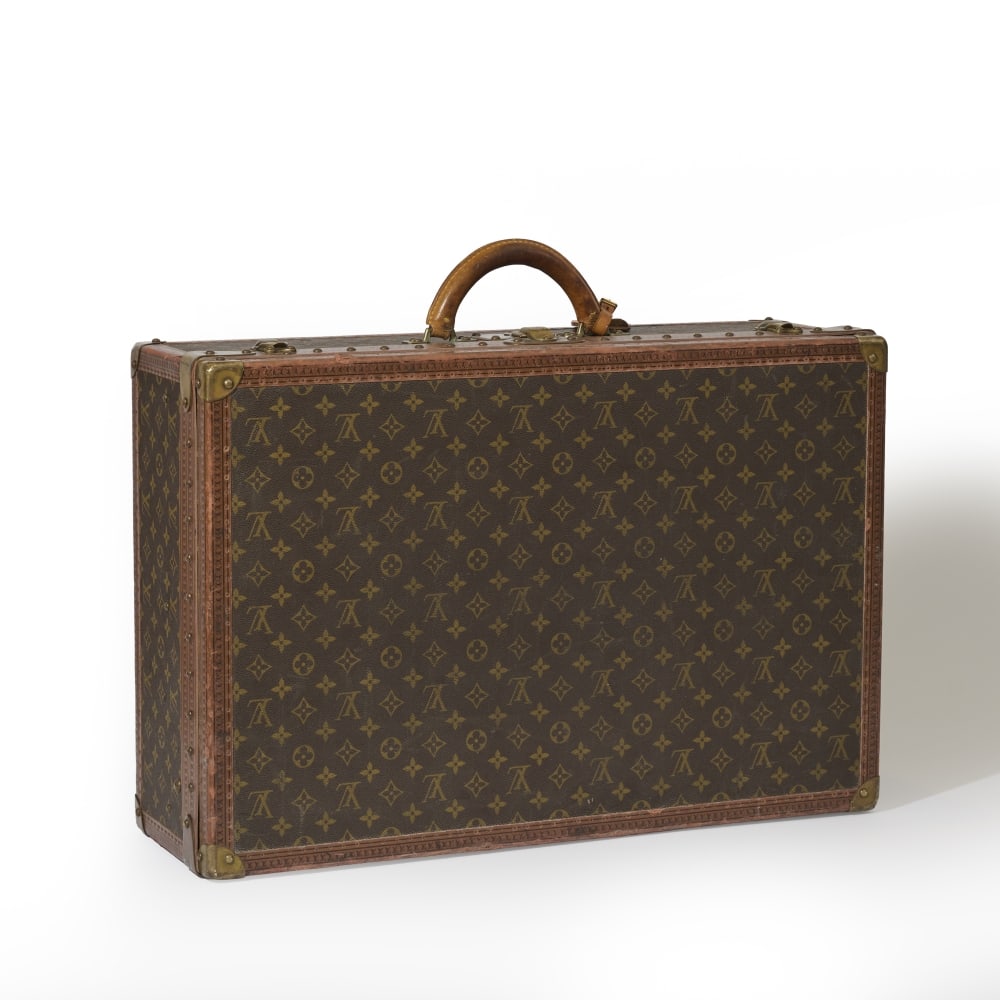 Louis Vuitton. Valise Alzer 65 en toile Monogram en cuir naturel. Louis Vuitton. Alzer 65 suitca... (1 of 1)