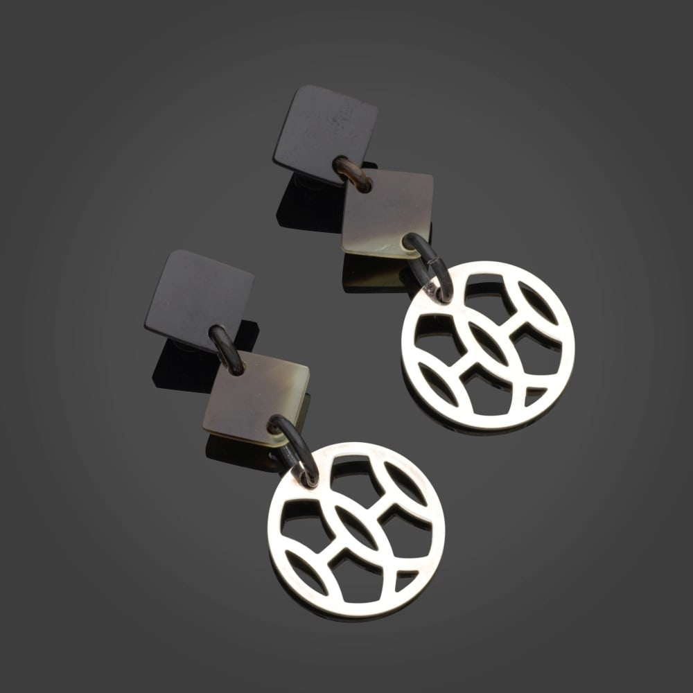 Hermès Paris. Boucles d'oreilles Ava en corne de buffle et argent 925 °/°°. ... (1 of 1)