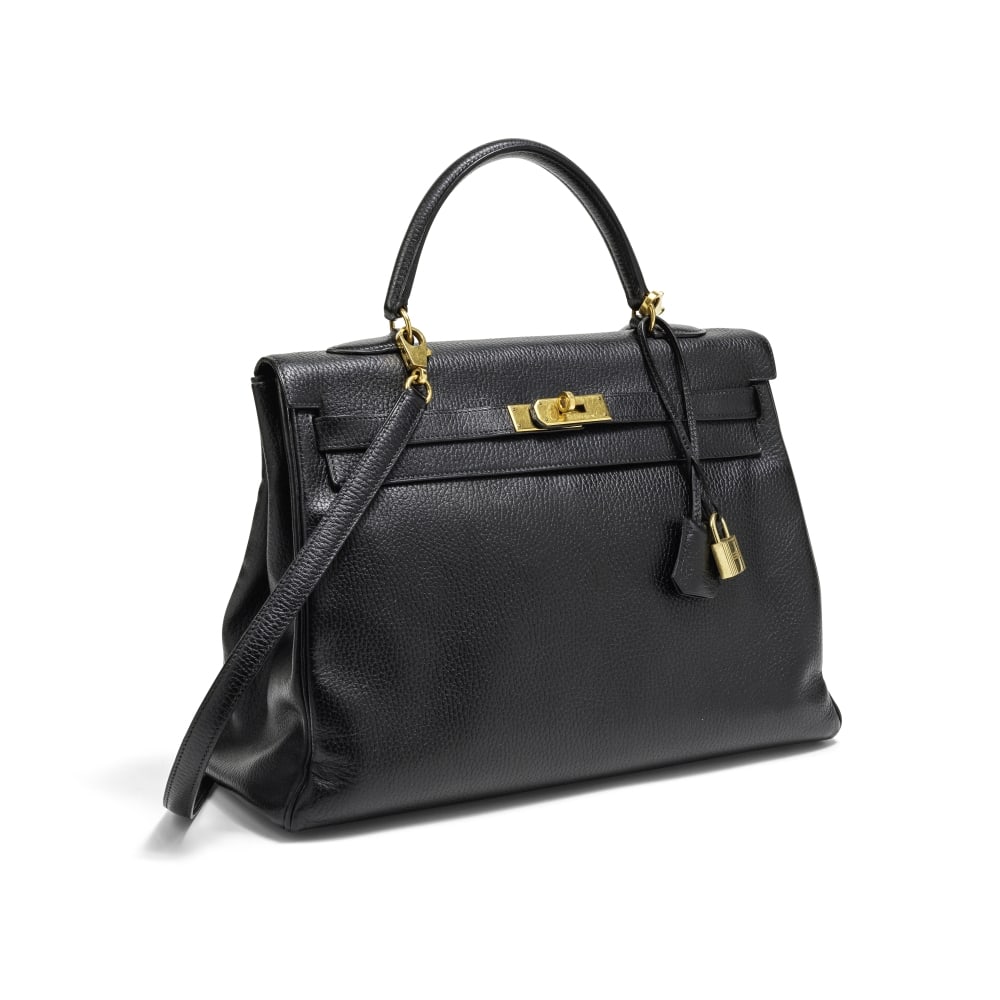Hermès Paris, année 1995. Sac Kelly Retourné 35 en cuir grainé noir. Herm... (1 of 1)