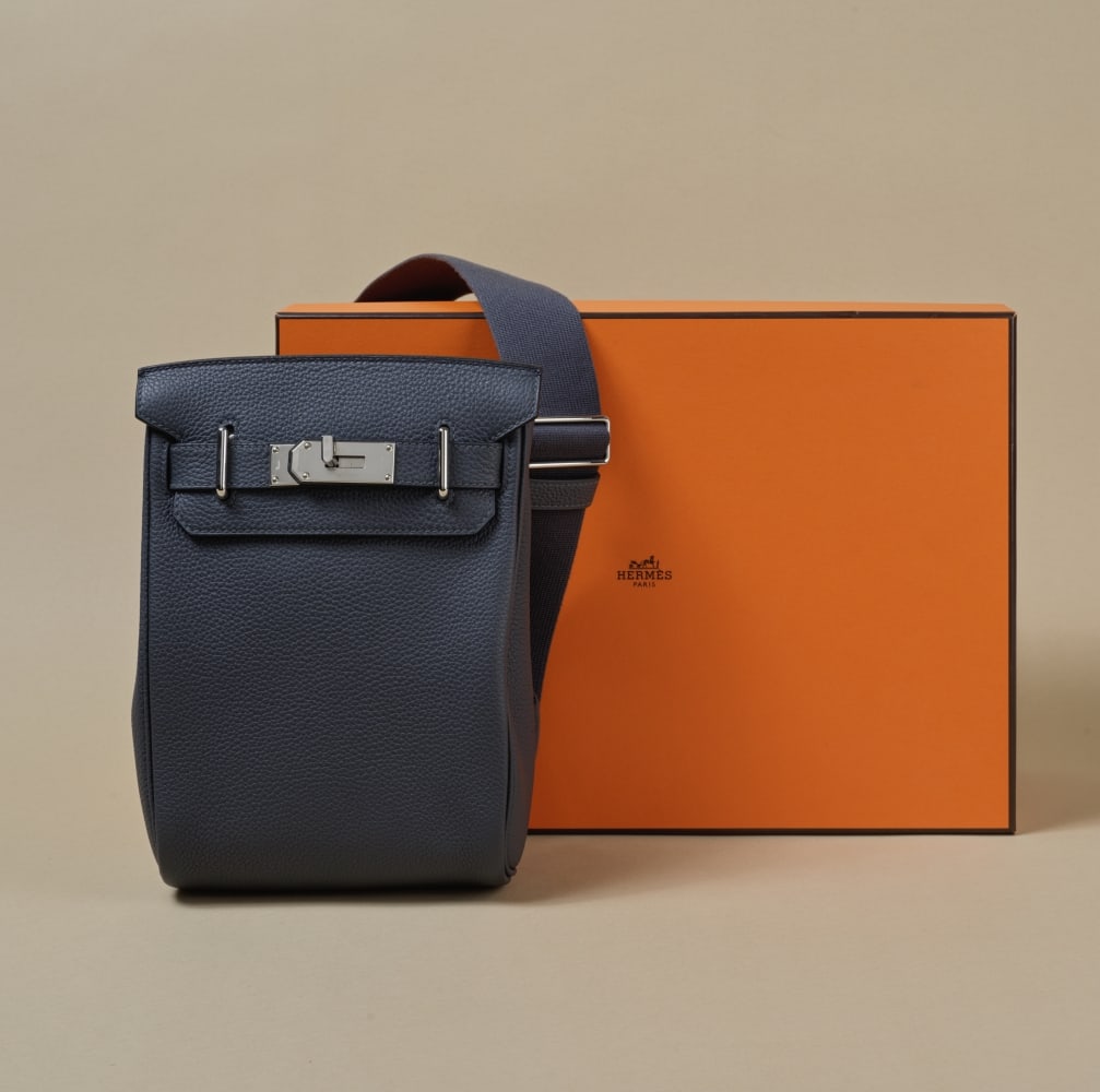 Hermès Paris, année 2024. HAC a Dos PM backpack en veau Togo Bleu Orage. Hermès P...: Hermès Paris, année 2024. HAC a Dos PM backpack en veau Togo Bleu Orage. Hermès Paris, year 2024. HAC a Dos PM backpack in Storm Blue Togo calfskin. Garniture en métal palladié