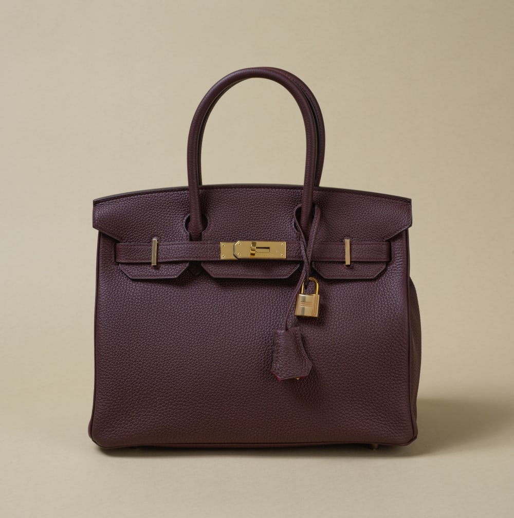 Hermes, Birkin 30 burgundy - including box: Hermès Paris, Commande Spéciale, année 2020. Birkin 30 en veau Togo Bordeaux et intérieur en chèvre Rose Extrême. Hermès Paris, Special Order, year 2020. Birkin 30 i