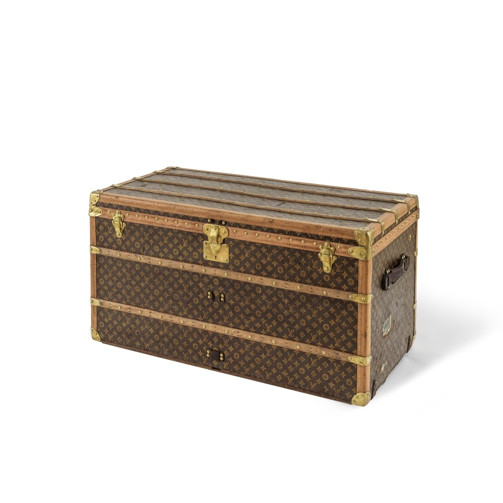 Louis Vuitton, circa 1930. Malle basse en toile Monogram au pochoir chiffré E.M. Louis Vuit... (1 of 1)