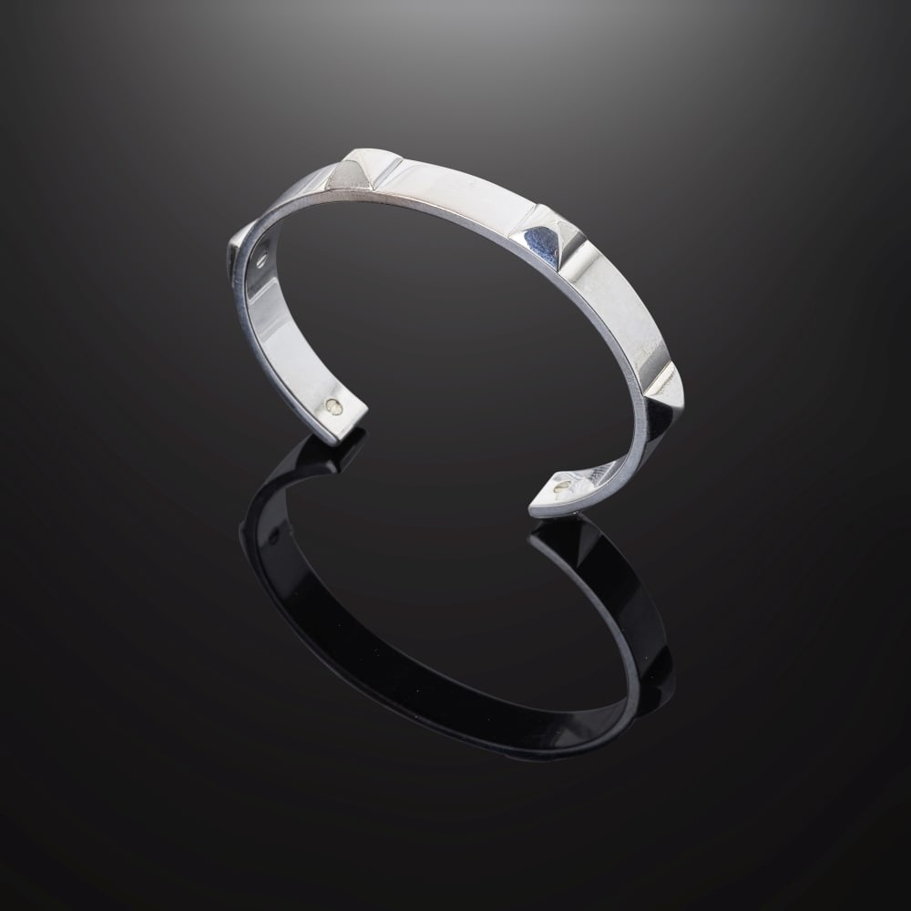 Hermès Paris. Bracelet jonc Clou d'H MM en argent 925 °/°°. Hermès Pari... (1 of 1)