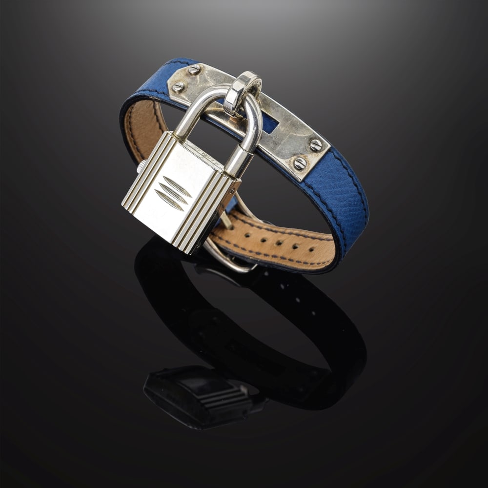 Hermès Paris. Montre Kelly en argent 925 °/°° et veau Epsom bleu. Hermè... (1 of 1)