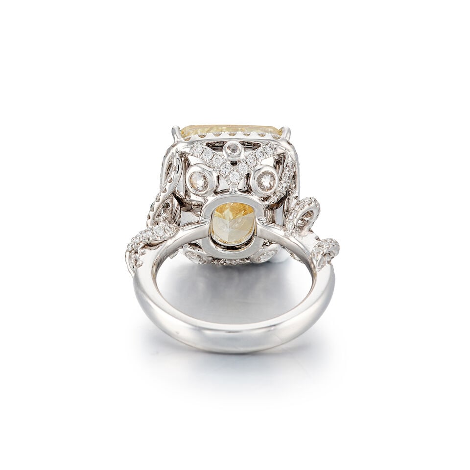 CMS: FANCY BROWNISH GREENISH YELLOW DIAMOND AND DIAMOND RING - 4