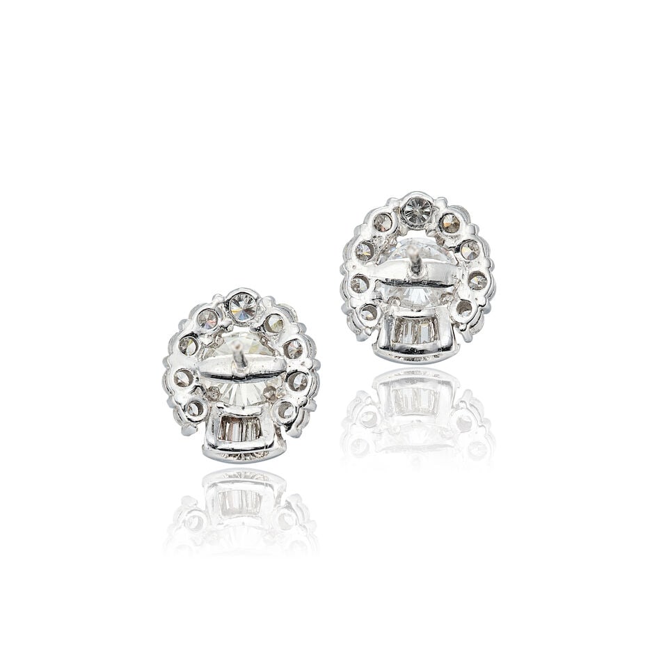 PAIR OF DIAMOND EARRINGS - 2